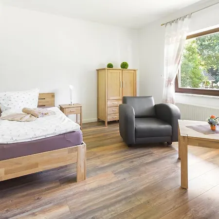 Schmidt 2* Rosengarten (Lower-Saxony)