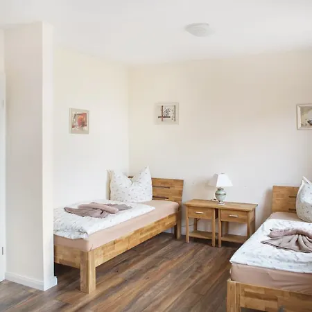 Schmidt Pensionat 2*