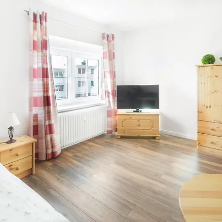 Schmidt بيت ضيافة 2*